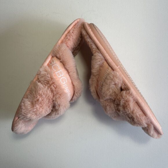 BCBG BCBGeneration PINK PLUSH FAUX FUR SLIPPERS SHOES Slides Cross-Strap M 7-8 - Picture 3 of 8
